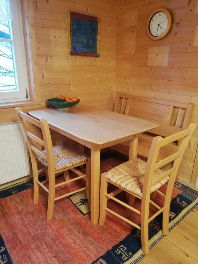 Gemuetliche Wohnung In Einfamilienhaus Alberschwende Exterior photo